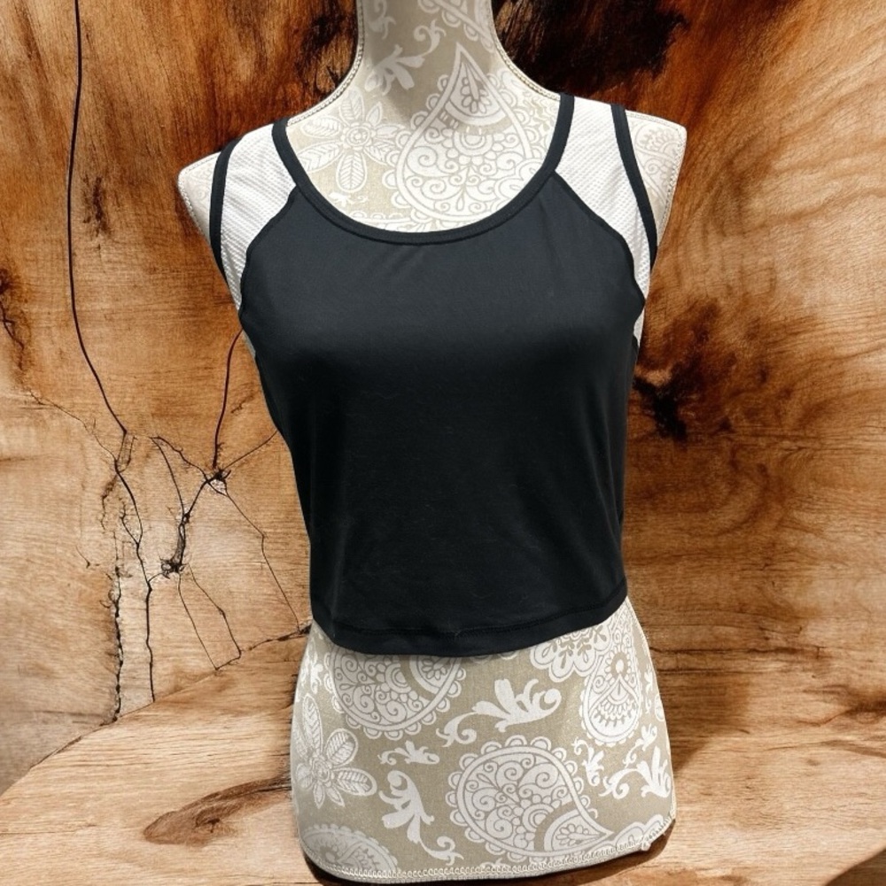 Lularoe Rise Activewear Crop Top Black With White Mesh Size Large